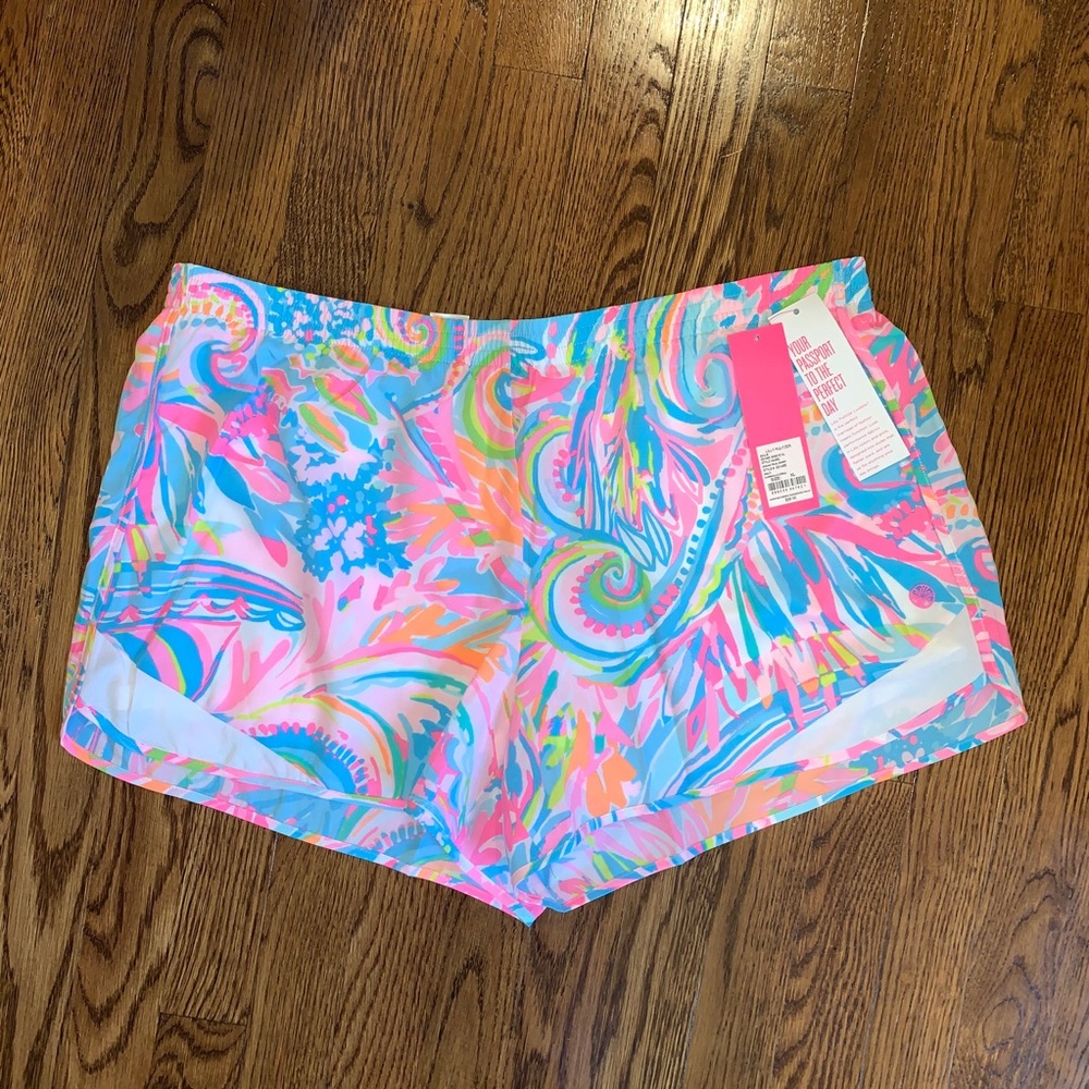 Lilly Pulitzer Luxletic 4” Ocean Trail Short